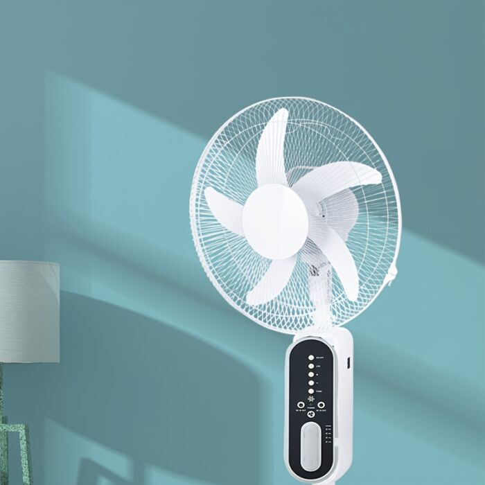 Ventilador de Piso Solar 16” con Panel Solar, Batería 14400mAh, Control Remoto y 2 Bombillas – Recargable por Energía Solar o Corriente, Ideal para Apagones y Hogares sin Electricidad - Imagen 8